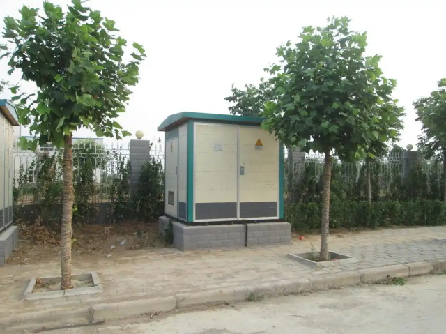 宁城1000KVA欧式箱式变压器